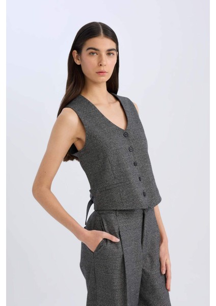 V Yaka Kareli Düğmeli Blazer Yelek D8634AX24AU