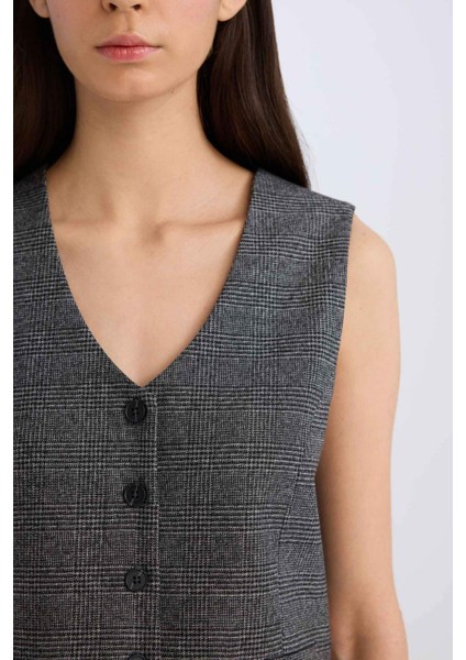 V Yaka Kareli Düğmeli Blazer Yelek D8634AX24AU