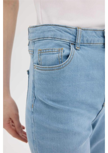 Slim Flare Yüksek Bel Düz Paça Uzun Jean Kar Yıkamalı Pantolon D7973AX25SP