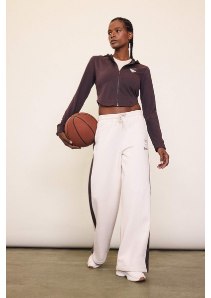 Fit NBA Chicago Bulls Slim Fit Dar Kesim Kapüşonlu Forma Kumaşı Fermuarlı Hırka D6137AX25SP