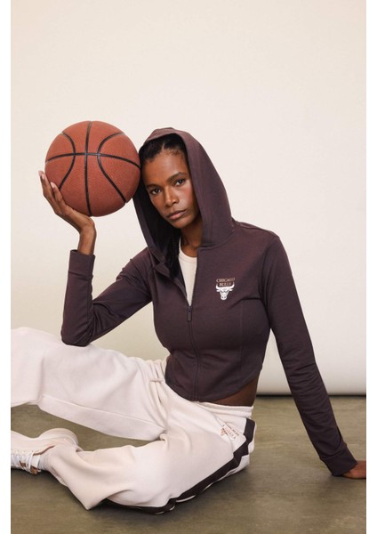 Fit NBA Chicago Bulls Slim Fit Dar Kesim Kapüşonlu Forma Kumaşı Fermuarlı Hırka D6137AX25SP