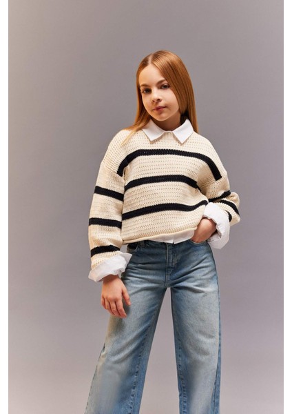 Kız Çocuk Bisiklet Yaka Çizgili Ajurlu Çizgili Triko Kazak D9215A825SP