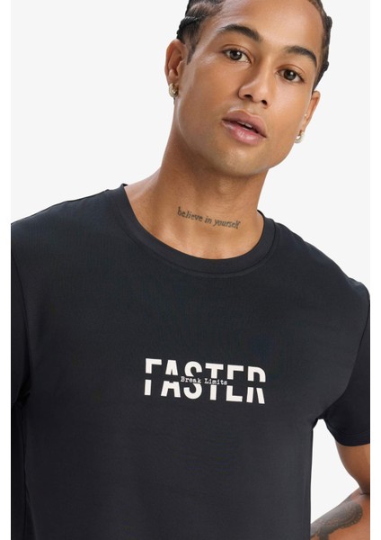 Fit Esnek Kumaş Slim Fit Dar Kesim Bisiklet Yaka Baskılı Sporcu Kısa Kollu Tişört D7811AX25SP