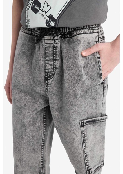 Erkek Çocuk Jogger Fit Esnek Bantlı Paça Jean Pantolon D6554A825SP