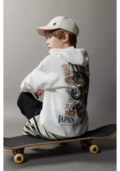 Erkek Çocuk Oversize Geniş Kalıp Kapüşonlu Sırt Baskılı Sweatshirt D8495A825SP