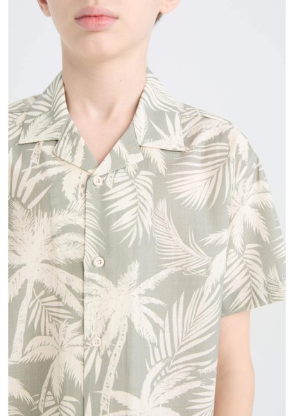 Erkek Çocuk Oversize Geniş Kalıp Polo Yaka Palmiye Desenli Kısa Kollu Gömlek D7780A825SM