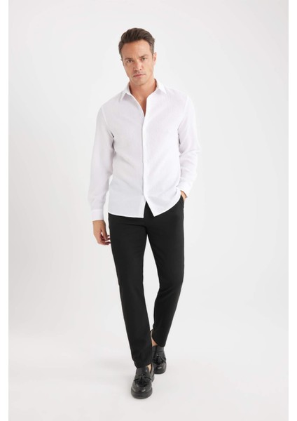 Modern Fit Polo Yaka Dokulu Esnek Kumaş Uzun Kollu Gömlek D7246AX25SP