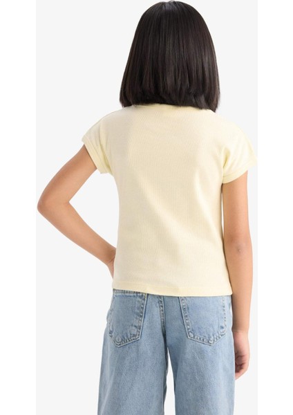 Kız Çocuk Slim Fit Dar Kesim Bisiklet Yaka Basic Düz Fitilli Kaşkorse Kısa Kollu Tişört B3053A825SM