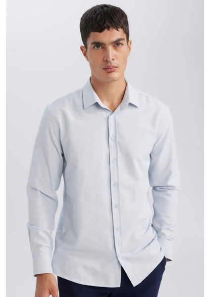 Modern Kesim Dokulu Düz Pamuk Karışımlı Uzun Kollu Gömlek E0475AX24AU