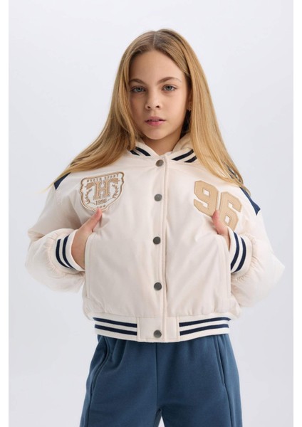 Kız Çocuk Su Geçirmez Şişme Bomber Mont Kapüşonlu Kolej Yaka Nakışlı Cepli D6933A825SP