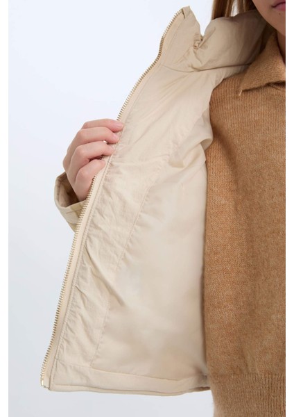 Kız Çocuk Su Geçirmez Kapüşonlu Fermuarlı Cepli Mont D6931A825SP