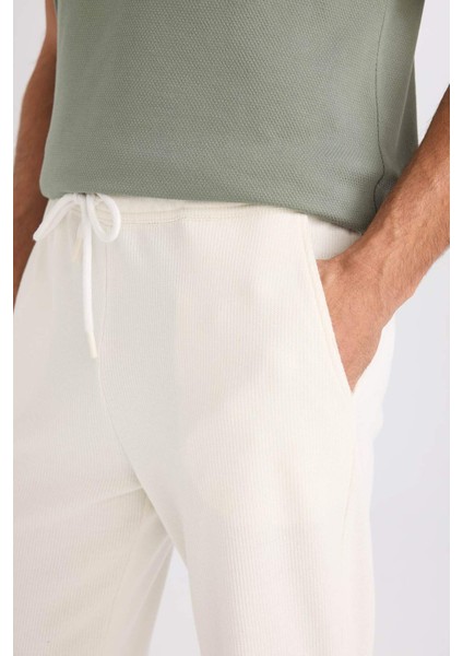 Regular Fit Eşofman Altı Beli Bağcıklı Cep Detaylı Düz Paça