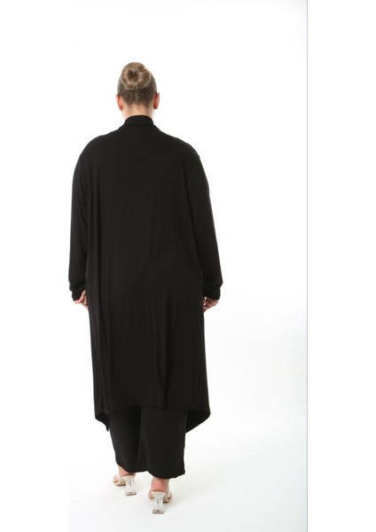 Kadın Büyük Beden Asimetrik Kesim Detaylı Esnek Viskon Uzun Hırka Siyah 25000