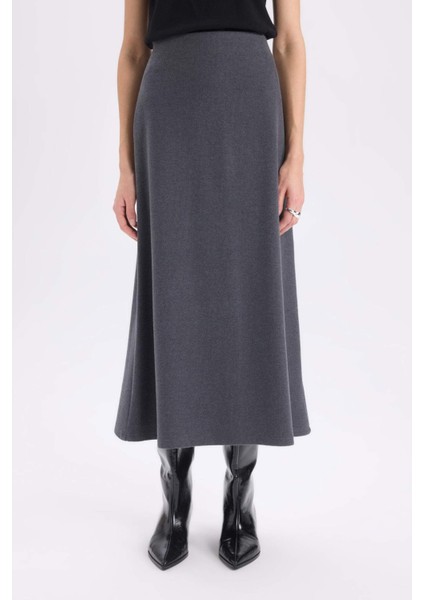 A Kesim Esnek Belli Basic Düz Normal Bel Maxi Etek