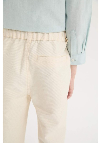 Erkek Çocuk Balloon Fit Standart Paça Twill Pantolon B6709A825SP