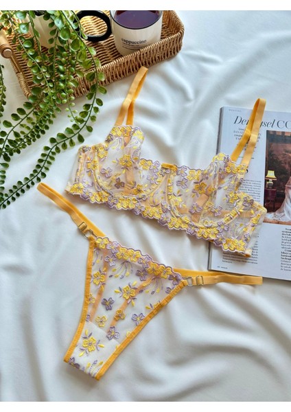 Çiçek Nakışlı Şeffaf Dantel Sütyen Takımı Desteksiz Balenli 75-90B fiyatları