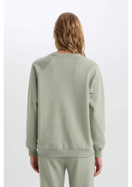Oversize Geniş Kalıp Bisiklet Yaka Kalın Basic Düz Sweatshirt V2697AZ24WN