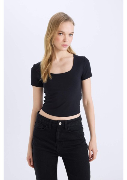 Fitted U Yaka Kısa Kollu Siyah Tişört C6102AX25SM