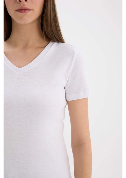 Slim Fit Dar Kesim V Yaka Basic Düz Ribana Kısa Kollu Tişört