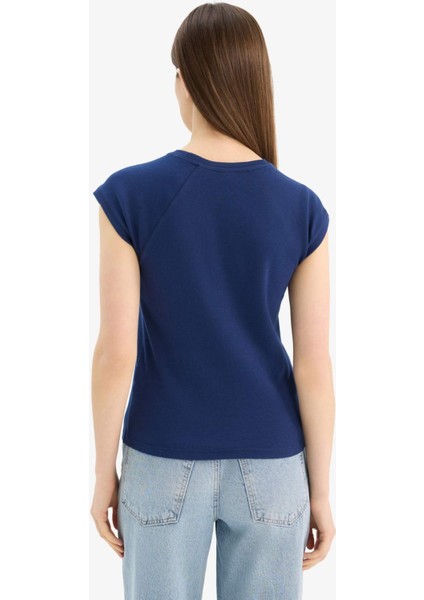 Slim Fit Dar Kesim Bisiklet Yaka Basic Düz Ribana Kısa Kollu Tişört C7334AX25SP