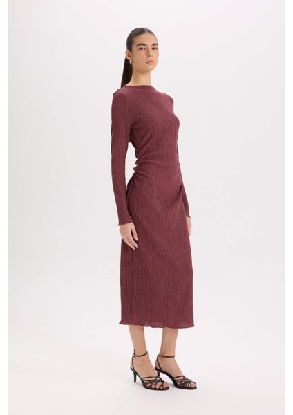 Bodycon Vücudu Saran Yarım Balıkçı Yaka Basic Düz Bürümcük Uzun Kollu Midi Bordo Elbise D8643AX24AU