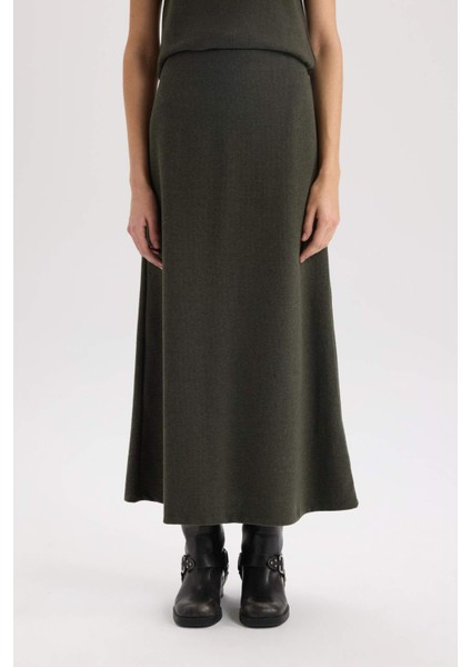 A Kesim Esnek Belli Basic Düz Normal Bel Maxi Etek