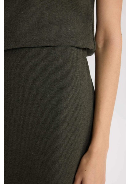 A Kesim Esnek Belli Basic Düz Normal Bel Maxi Etek