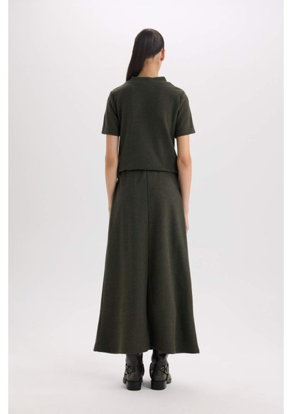 A Kesim Esnek Belli Basic Düz Normal Bel Maxi Etek