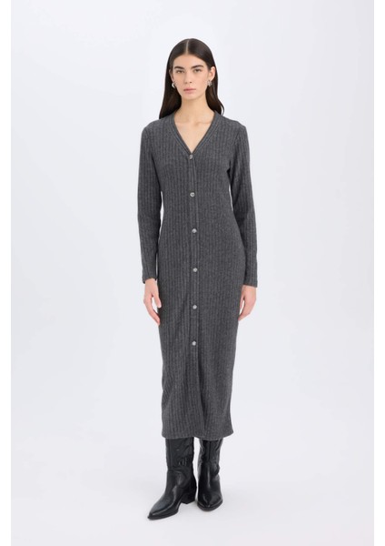 Bodycon Vücudu Saran Basic Düz V Yaka Düğmeli Fitilli Kaşkorse Midi Uzun Kollu Elbise B3261AX24WN