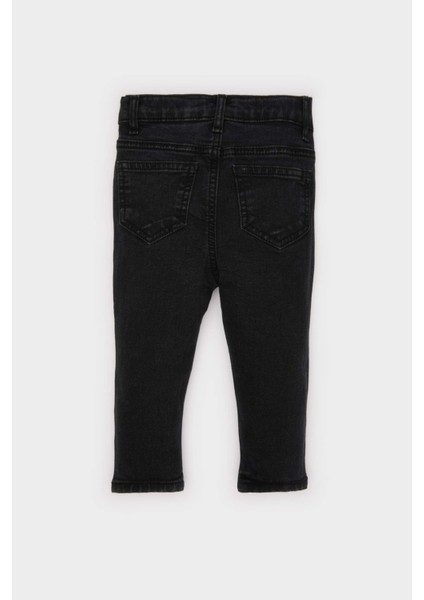 Erkek Bebek Düz Paça Jean Pantolon B6744A525SP