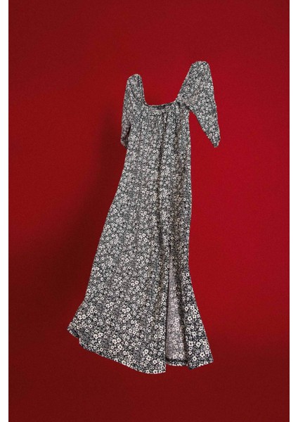 Bodycon Vücudu Saran Kare Yaka Çiçek Desenli Yırtmaçlı Bürümcük Yarım Kol Midi Elbise Z5262AZ25SP