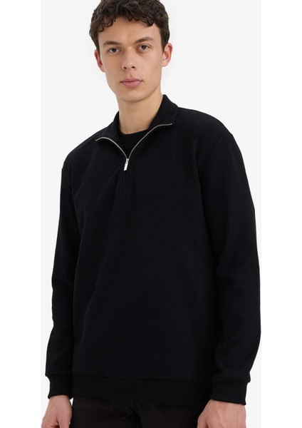 Comfort Fit Dik Yaka Dokulu Yarım Fermuarlı Waffle Sweatshirt D7543AX25SP