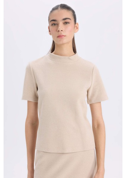 Slim Fit Dar Kesim Yarım Balıkçı Yaka Basic Düz Kısa Kollu Bordo Tişört D9758AX24WN