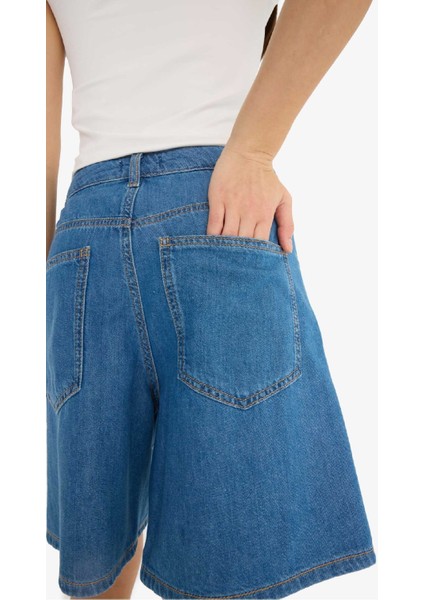 Yüksek Bel Düz Paça Yumuşak Jean Bermuda E0961AX25SM