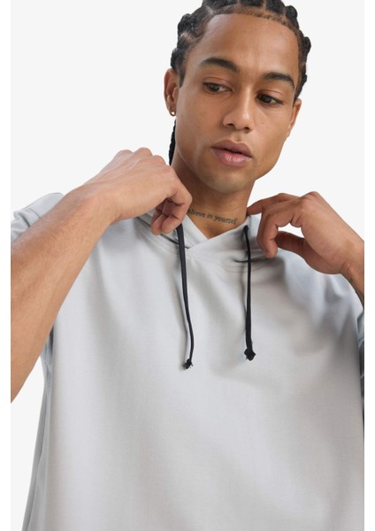 Fit Standart Fit Kapüşonlu Baskılı Sporcu Kısa Kollu Tişört D8017AX25SP