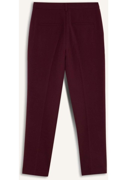 Sorbe x DeFacto Carrot Fit Pantolon Havuç Kesim Normal Bel Düz Paça Cepli D9926Ax24AU