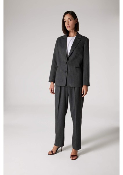 Sorbe x DeFacto Oversize Geniş Kalıp Ceket Yaka Çizgili Düğmeli Blazer Ceket D9916Ax24AU