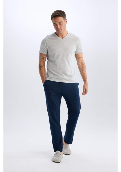 %100 Pamuk Regular Fit V Yaka Pamuklu Basic Düz Kısa Kollu Tişört D7938AX25SP