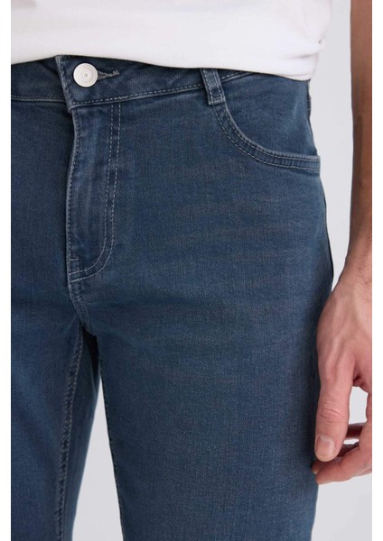 Pedro Slim Fit Dar Kalıp Normal Bel Dar Paça Jean Pantolon B3622AX25SP