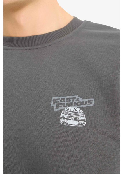 Fast & Furious Boxy Fit Bisiklet Yaka Sırt Baskılı Kalın Sweatshirt E1115AX25SP