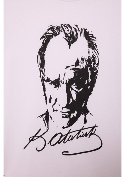 Erkek Çocuk Bisiklet Yaka Atatürk Baskılı Kısa Kollu Tişört B6938A825SM