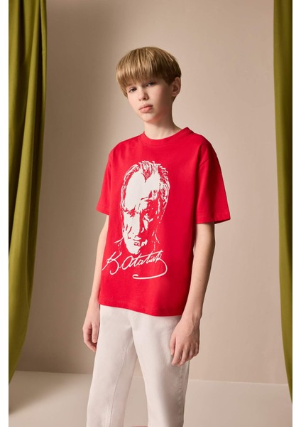 Erkek Çocuk Bisiklet Yaka Atatürk Baskılı Kısa Kollu Tişört B6938A825SM