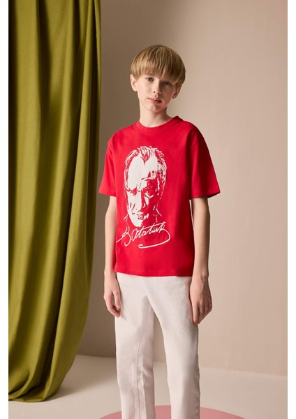 Erkek Çocuk Bisiklet Yaka Atatürk Baskılı Kısa Kollu Tişört B6938A825SM