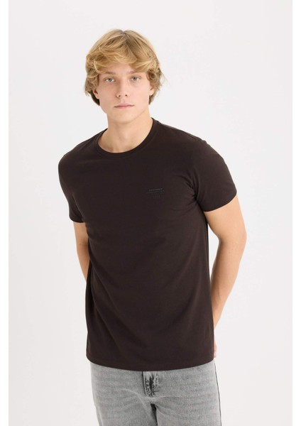 %100 Pamuk Slim Fit Dar Kesim Bisiklet Yaka Baskılı Kısa Kollu Tişört D5567AX25SP