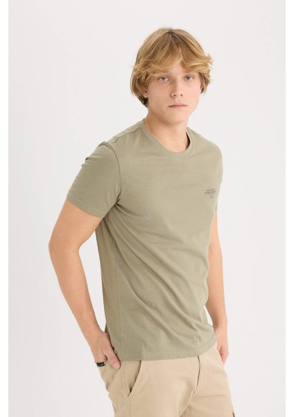 %100 Pamuk Slim Fit Dar Kesim Bisiklet Yaka Baskılı Kısa Kollu Tişört D5567AX25SP