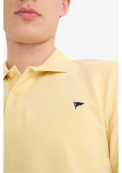 %100 Pamuk Slim Fit Dar Kesim Polo Yaka Nakışlı Kısa Kollu Tişört D7665AX25SP