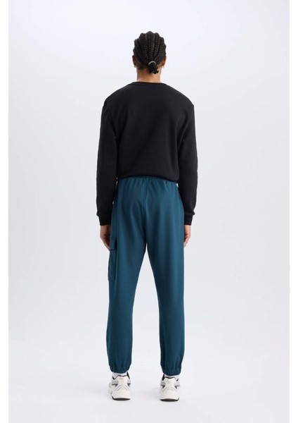 Fit Sporcu Jogger Eşofman Altı Standart Fit Üç Cepli Beli Bağcıklı Lastikli Paça D3741AX24WN