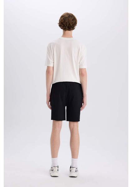 %100 Pamuk Slim Fit Dar Kesim Dar Paça Cepli Basic Düz Şort B8673AX25SM