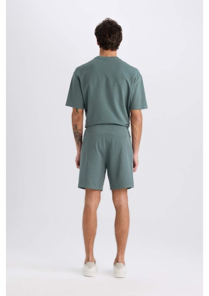Regular Fit Düz Paça Cepli Basic Düz Şort B8792AX25SM