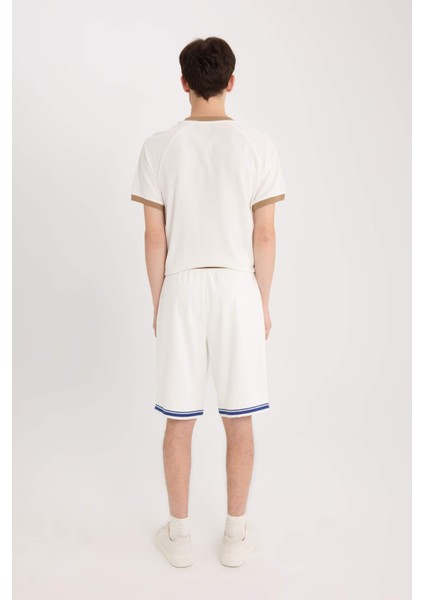 Regular Fit Baskılı Düz Paça Şort B8794AX25SM